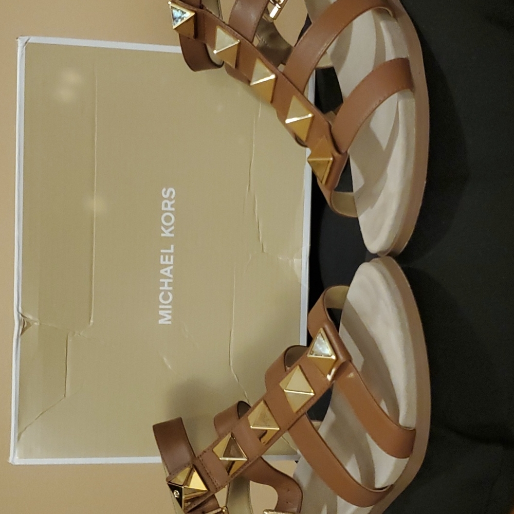 Womens sandals